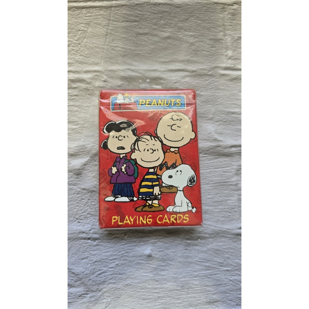 New Sealed Deck Of Playing Cards Featuring Peaunuts Characters By Hoyle 2004...